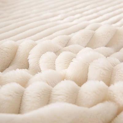 Luxe Rabbit Fur Fitted Sheet - White / KING SIZE (72X78)